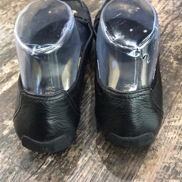 Lauren Ralph Lauren Black & Gold Loafers - Picture 4 of 13